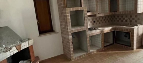 6 rooms House in Borgorose, Italy No. 105976 2