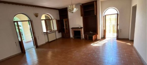 6 rooms House in Borgorose, Italy No. 105976 9