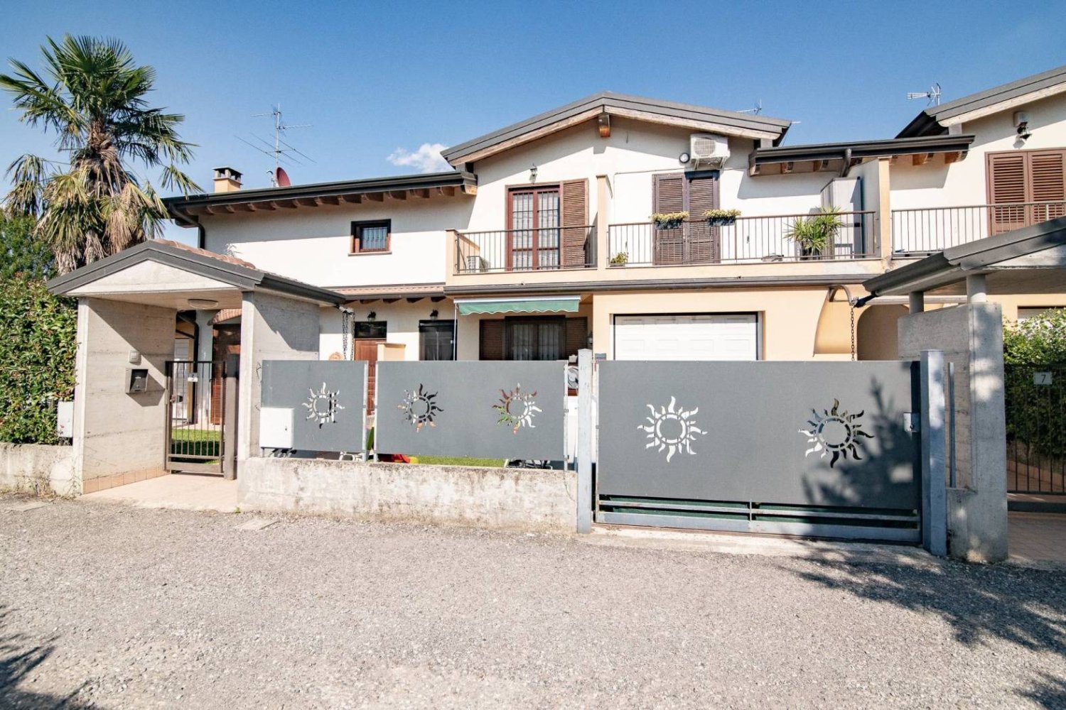 Casa de 2 dormitorios en Pozzo d'Adda, Italy No. 268586