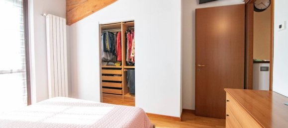 Casa de 2 dormitorios en Pozzo d'Adda, Italy No. 268586 18