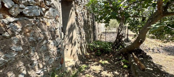 100m² Land in Opoul-Perillos, France No. 89336 4