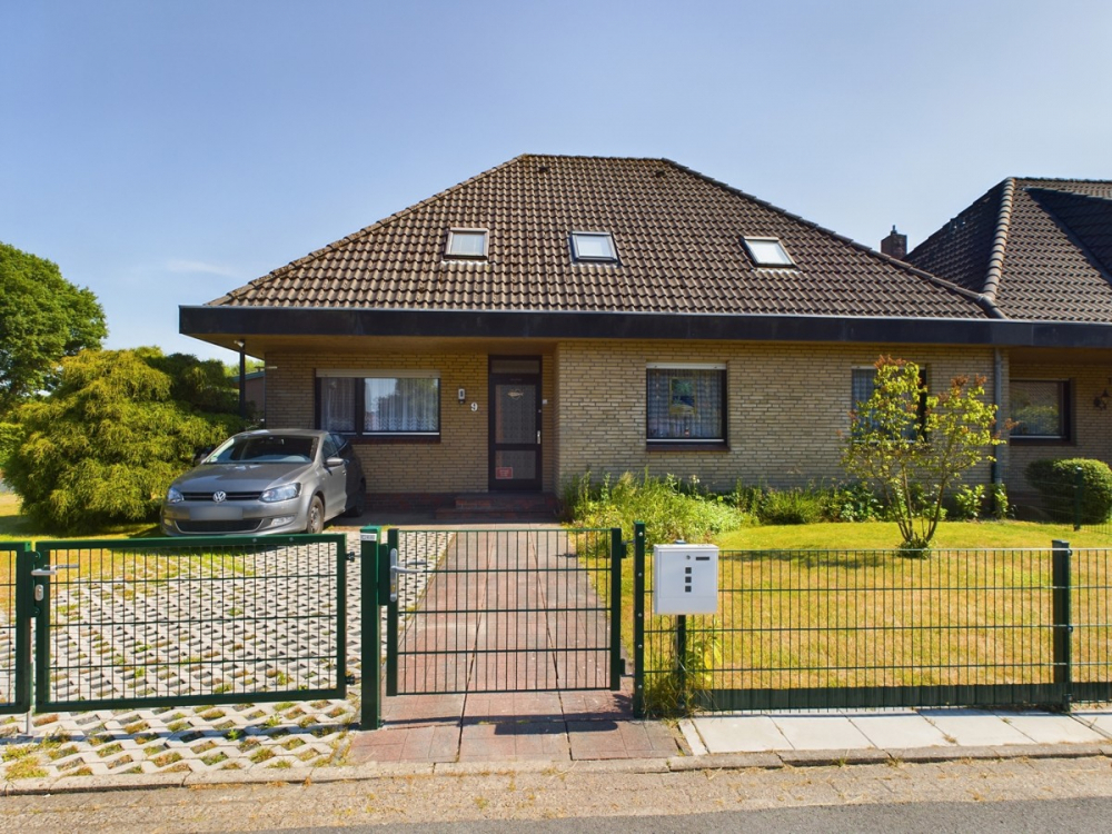 9غرفة تاون هاوس في Friesland, Germany رقم 185718