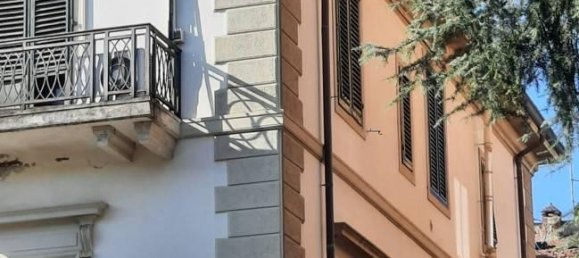 3 rooms Apartment in Florence, Italy No. 28248 4