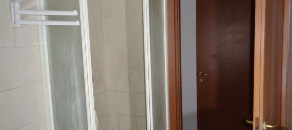 Studio à Milan, Italy No. 330321 11