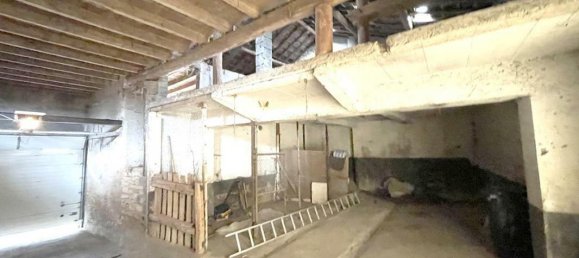 4 bedrooms House in Mont-Saint-Martin, France No. 242183 11