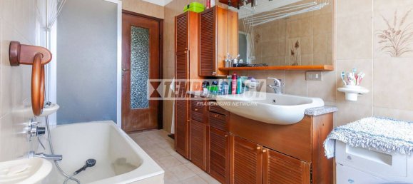 Apartamento T2 em Cormano, Italy N.º 360227 30