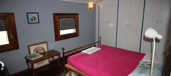 10 rooms House in Taglio di Po, Italy No. 111267 21