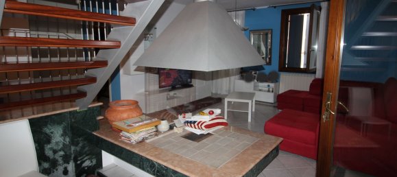 10 rooms House in Taglio di Po, Italy No. 111267 6