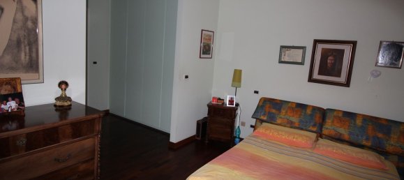 10 rooms House in Taglio di Po, Italy No. 111267 13