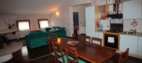 10 rooms House in Taglio di Po, Italy No. 111267 25