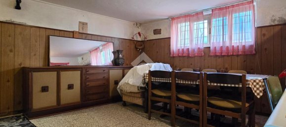 6 rooms House in Castel d'Azzano, Italy No. 15100 36