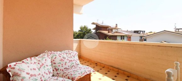 Квартира с 2 спальнями в Пинето, Италия № 345369 8