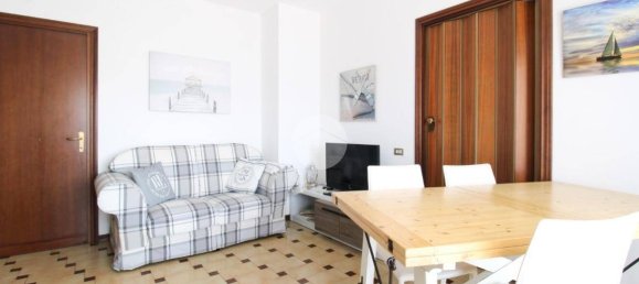 Квартира с 2 спальнями в Пинето, Италия № 345369 4