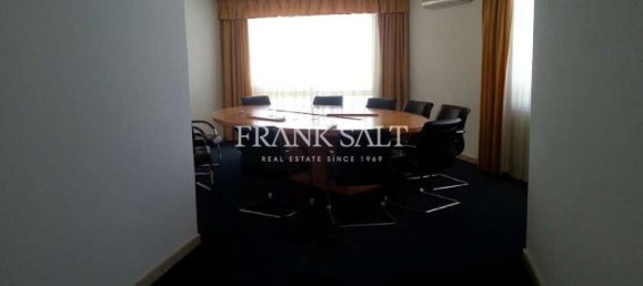 226m² Office in Sliema, Malta No. 11858 3