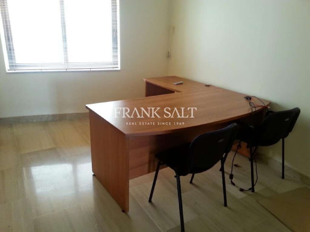 226m² Office in Sliema, Malta No. 11858