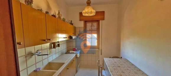 Дом с 4 спальнями в Петрозино, Италия № 154461 14