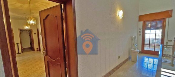 Дом с 4 спальнями в Петрозино, Италия № 154461 13