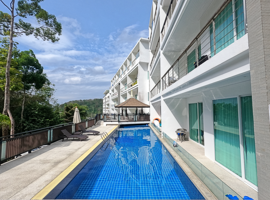 2 bedrooms Condo in Kamala, Thailand No. 11051