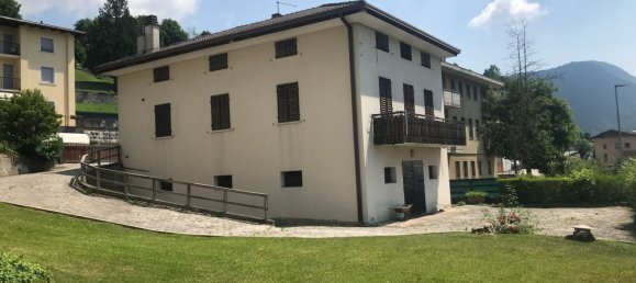 4-salle Maison à Pieve Tesino, Italy No. 256981 2