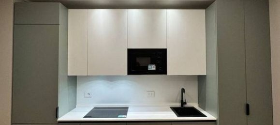 1 bedroom Apartment in Milan, Italy No. 332165 8