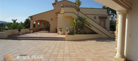6 bedrooms Villa in Benissa, Spain No. 1504 5