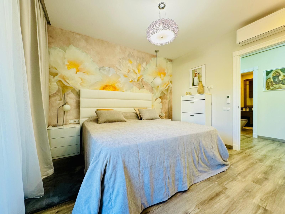 3 bedrooms Apartment in Marbella, Spain No. 132223