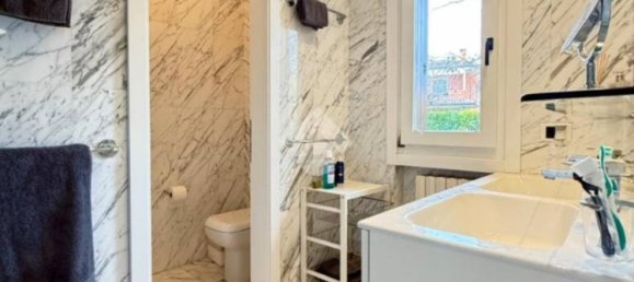 3 bedrooms Penthouse in Verona, Italy No. 109036 26