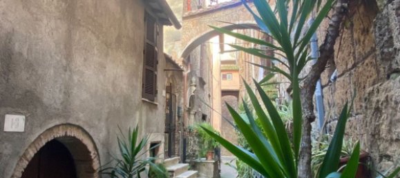 4 rooms House in Orte, Italy No. 255934 7