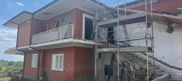 Apartamento de 3 divisões em Genzano di Roma, Italy N.º 19590 3