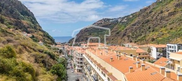 2 غرف نوم منزل ذو طابقين في Ribeira Brava, Portugal رقم 325629 21