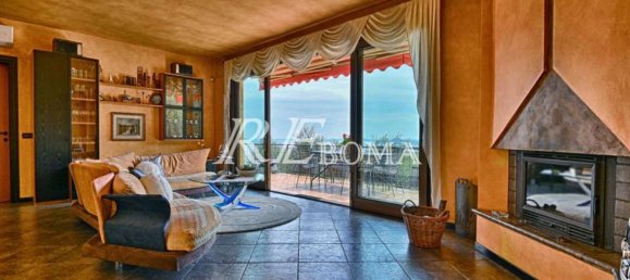 Villa T4 em Gardone Riviera, Italy N.º 237184 9