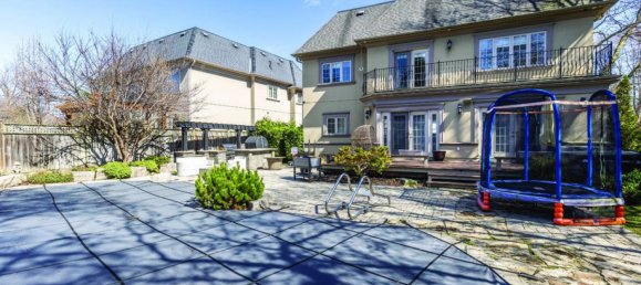 4 bedrooms House in Mississauga, Canada No. 82 9