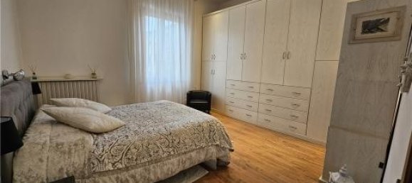 5 rooms House in Empoli, Italy No. 30628 17