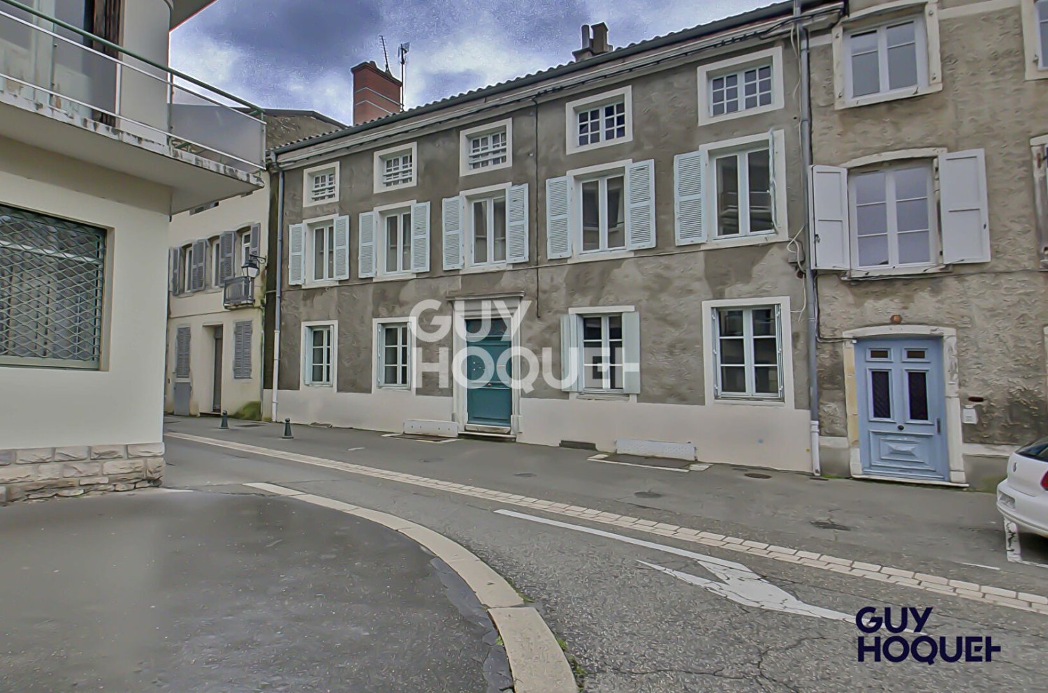 Casa de 9 dormitorios en Bourg-en-Bresse, France No. 269873