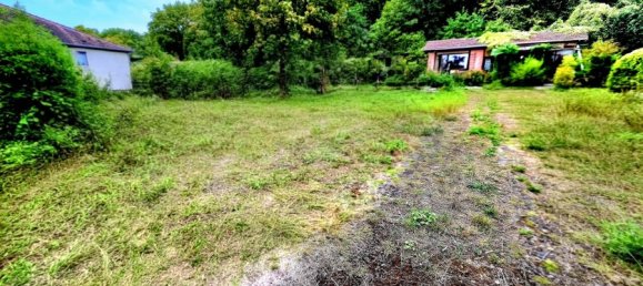  Land in Errouville, France No. 324747 3