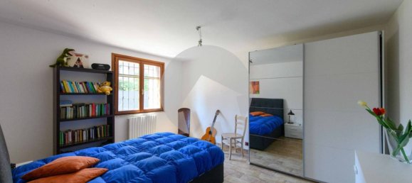 2 bedrooms Villa in Reggio Emilia, Italy No. 330310 21