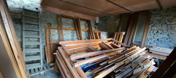 2 rooms House in Villar Perosa, Italy No. 90610 6