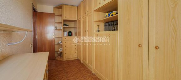 3 Schlafzimmer Wohnung in L'Hospitalet de Llobregat, Spain, Nr. 169607 23