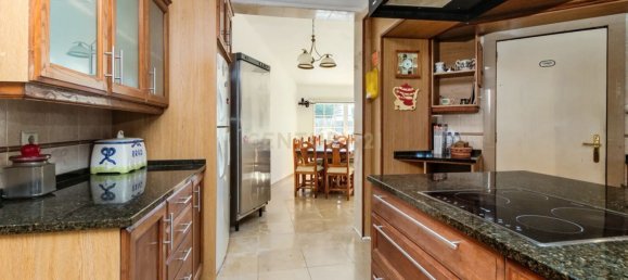 Дом с 6 спальнями в Синтра, Португалия № 131967 24