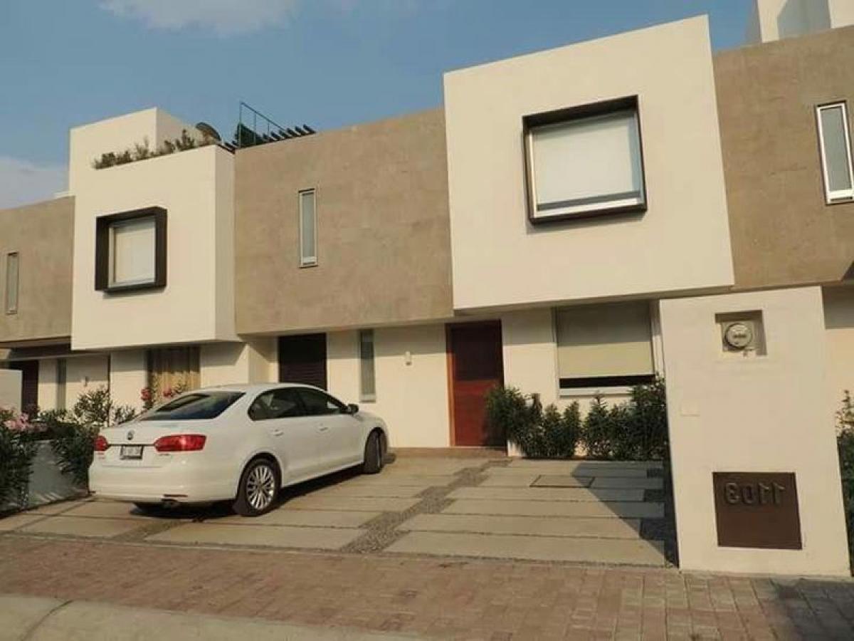 3 bedrooms House in Queretaro, Mexico No. 177582