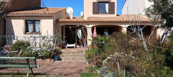 3 bedrooms House in Saint-Raphael, France No. 329032 3