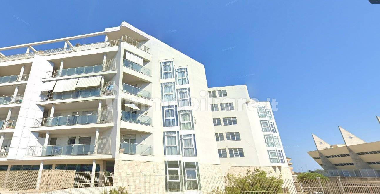 2 bedrooms Apartment in Rome, Italy No. 318381