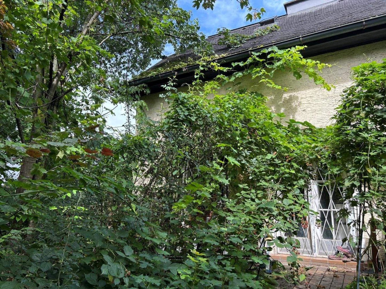 5 rooms House in Salzburg, Austria No. 201955