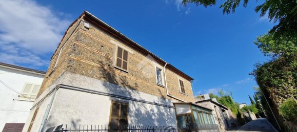 Apartamento de 3 divisões em Isola del Liri, Italy N.º 111315 4