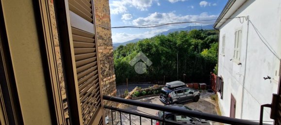 Apartamento de 3 divisões em Isola del Liri, Italy N.º 111315 16