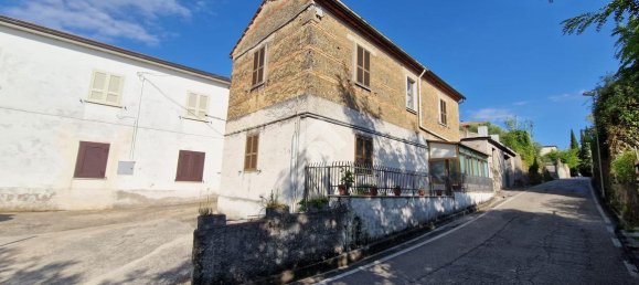 Apartamento de 3 divisões em Isola del Liri, Italy N.º 111315 24