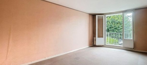 2 Schlafzimmer Wohnung in La Riche, France, Nr. 305905 4