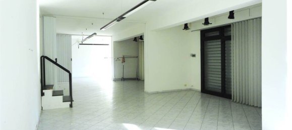 6-salle Propriété commerciale à Sinalunga, Italy No. 60897 2