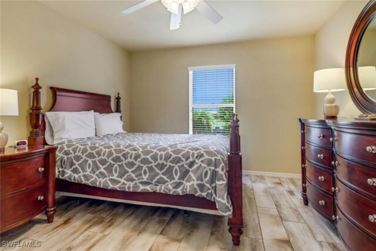 3 bedrooms House in Cape Coral, USA No. 387406