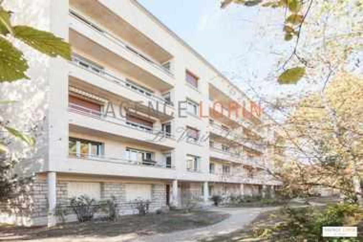 3 chambres Condo à Chatou, France No. 27457